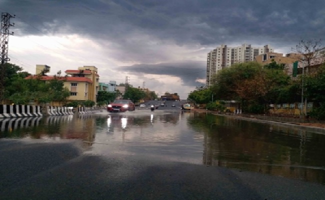 Heavy rains lash many parts of Telangana